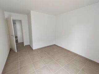  Appartement à louer 2 pièces 43 m²