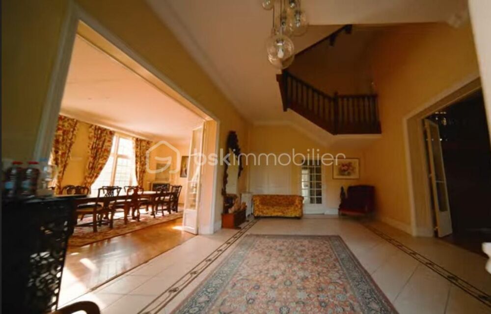 � vendre  Propri�t�/ch�teau Le V�sinet (78110)