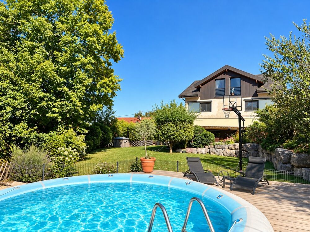 Maison à vendre 7 pièces jardin piscine bain nordique