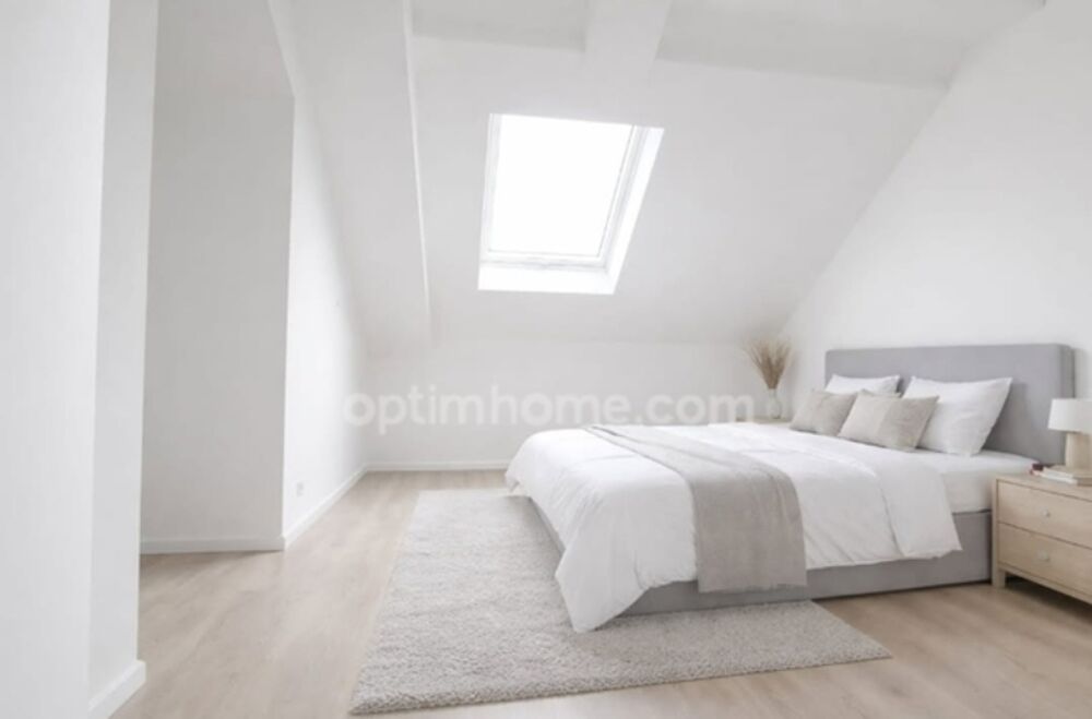 appartement à vendre 2 pièces STRASBOURG (67) avec terrasse, 2 places de stationnement et 1 cellier inclus