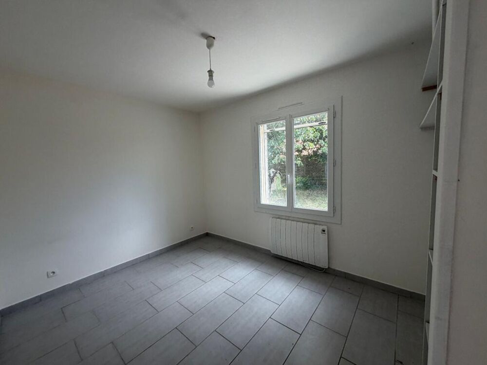 Vente Maison Maison de  plain pied 3 chambres avec 475 M2 de terrain Saujon