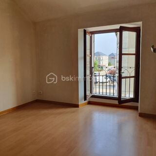  Appartement  vendre 7 pices 330 m