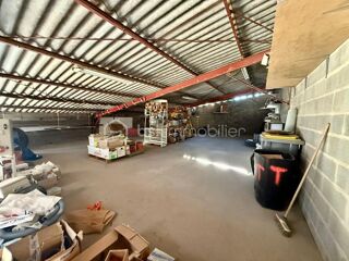  Immeuble � vendre 1 pi�ce 220 m�