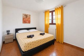  Maison à vendre 8 pièces 222 m²