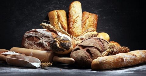 &Agrave; vendre : Boulangerie de 76 m&sup2; dans un village perch&eacute; du Luberon 140000 04110 Reillanne