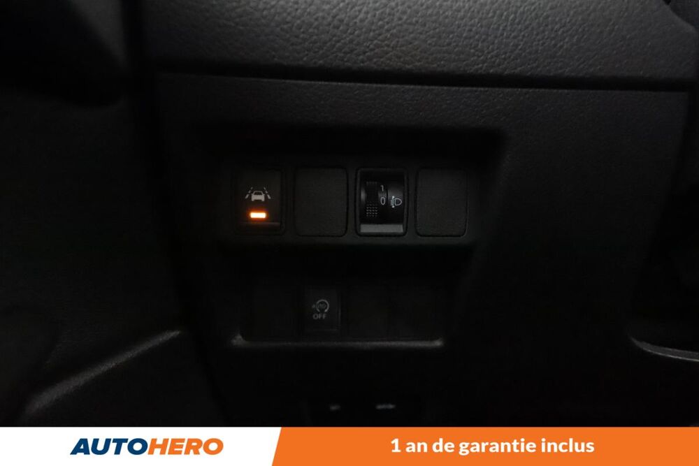 Qashqai 1.2 DIG-T N-Connecta 115 ch 2018 occasion 92130 Issy-les-Moulineaux