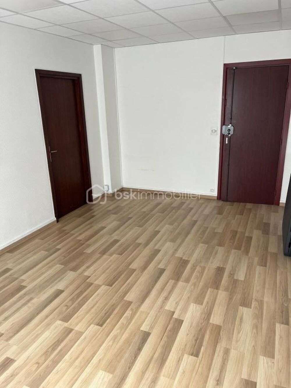   LOCAL COMMERCIAL / BUREAU SARCELLES - ZONE FRANCHE URBAINE Sarcelles