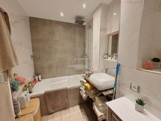  Appartement � vendre 4 pi�ces 70 m�