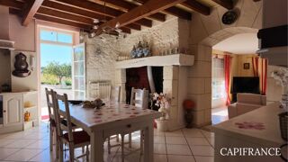 Vente Maison Maison de caractère avec jardin, studio et piscine à 15 minutes de Nérac Francescas