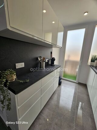  Appartement � vendre 3 pi�ces 65 m�