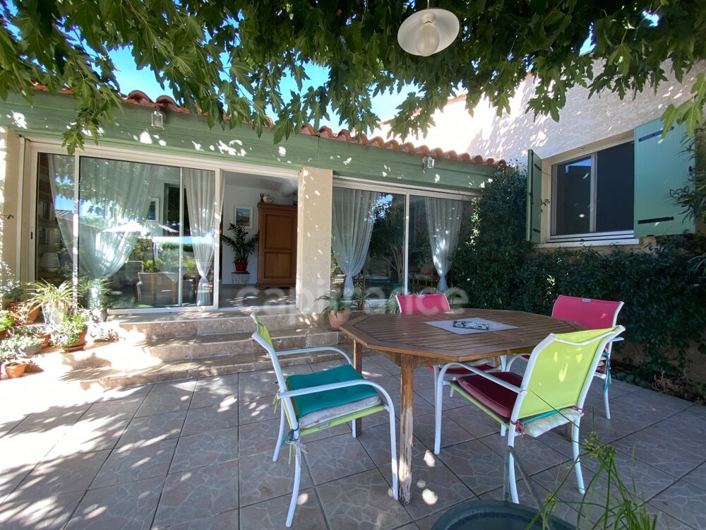 Vente Maison Uzès 4km, maison de plain-pied 130 m² sur terrain clos de 1 350 m², calme, piscine, garage Uzes