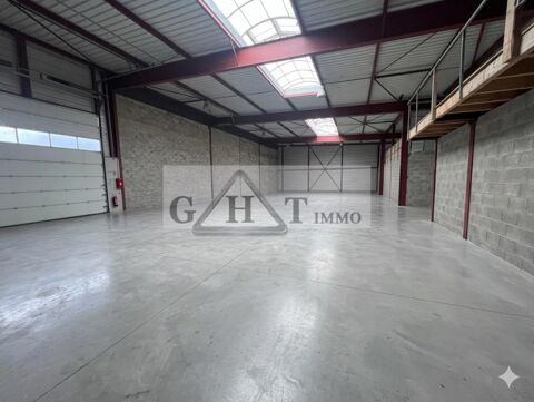   ENTREPÔT INDÉPENDANT À LOUER – 688 M² – CESSON (77240) 