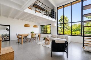 Vente Maison VILLENEUVE-LE-ROI – MAISON FAMILIALE DE CARACTÈRE – 231 M² HABITABLES – 4 CHAMBRES – TERRAIN 698 M² – GARAGE AVEC MEZZANINE Villeneuve le roi