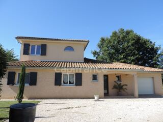  Villa  vendre 6 pices 158 m