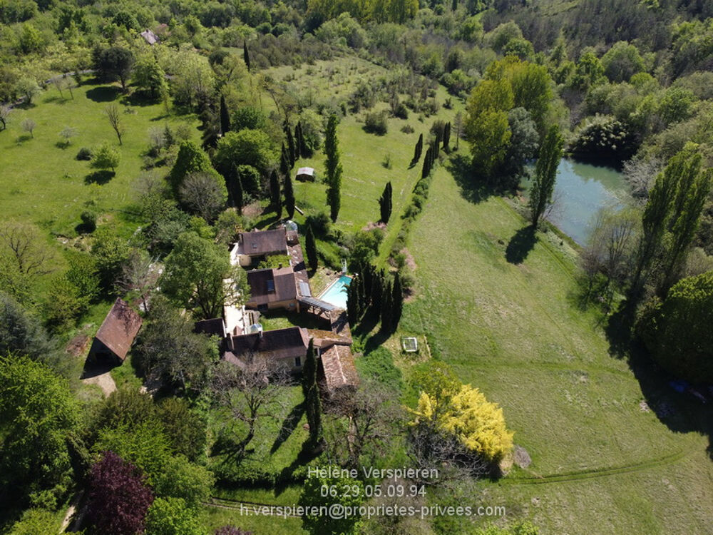 Vente Maison Propriété deux maisons 19ha de terrain Rouffignac saint cernin de r