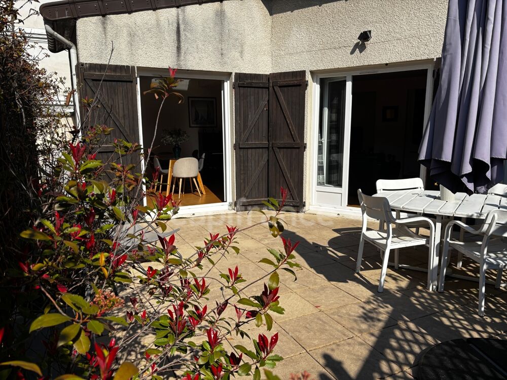 Vente Maison Maison lumineuse 6 pièces avec deux terrasses orientées sud - Limite Issy les Moulineaux et Paris Issy les moulineaux