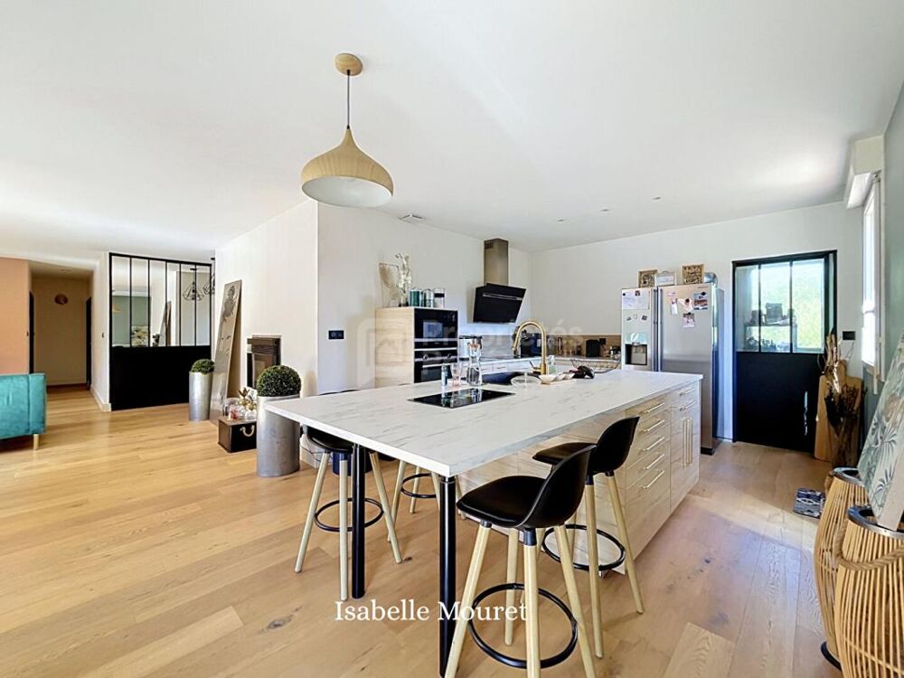 Maison Castelnau D'Estretefonds 4 pièce(s) 107 m2