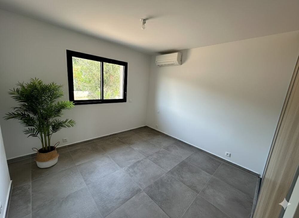Vente Maison Maison  neuve T4 à Ste Lucie De Porto-vecchio  20144 - Corse du Sud Sainte lucie de porto vecchio