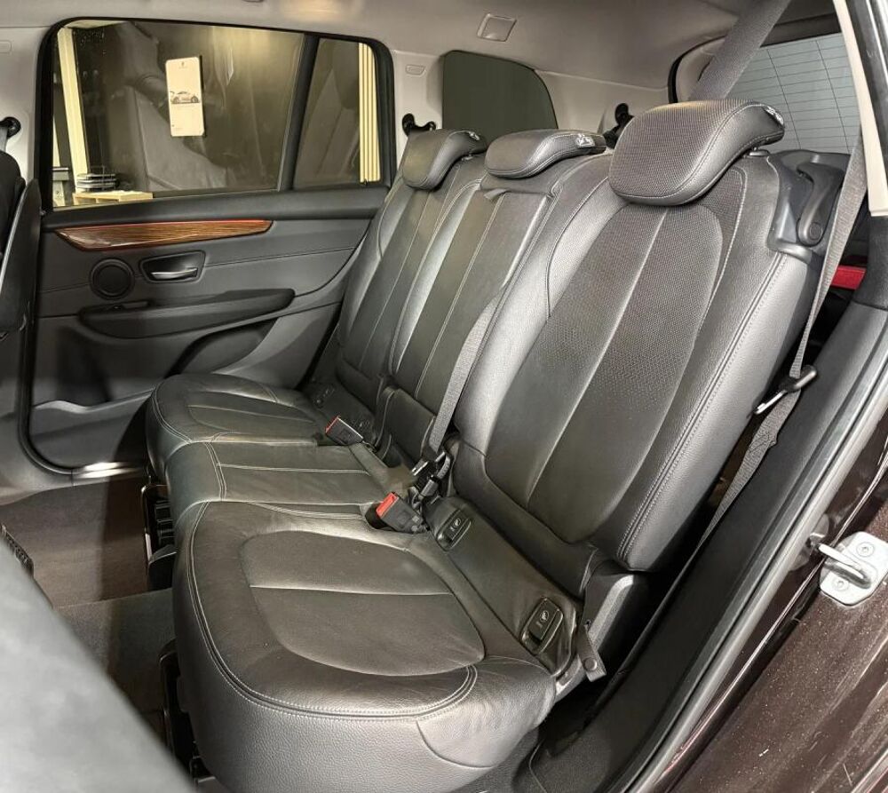Serie 2 (F46) Gran Tourer 216d 1.5 d 12V 116 cv LUXRY PACK 2015 occasion 85190 Venansault