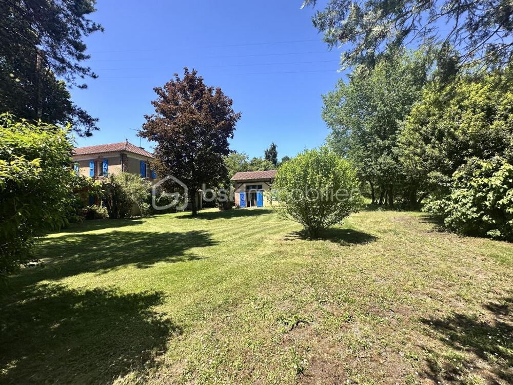 Vente Propriété/Château Superbe domaine gersois avec deux maisons, idéale pour de la location ou pour une activité type chambre d'hôtes ou autre Mirande
