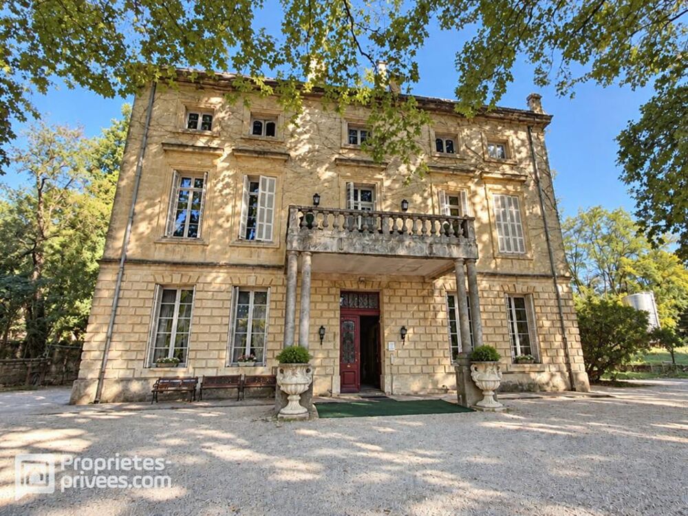 Vente Propriété/Château Propriété d'exception - Château du XVIIe siècle aux portes de la Drôme Provençale Bollene