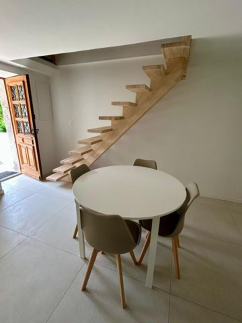Vente Maison Maison à vendre 5 pièces  (73) MAISON DE 58M² - GRANGE A REHABILITER DE 140M² - FORT POTENTIEL Pugny chatenod