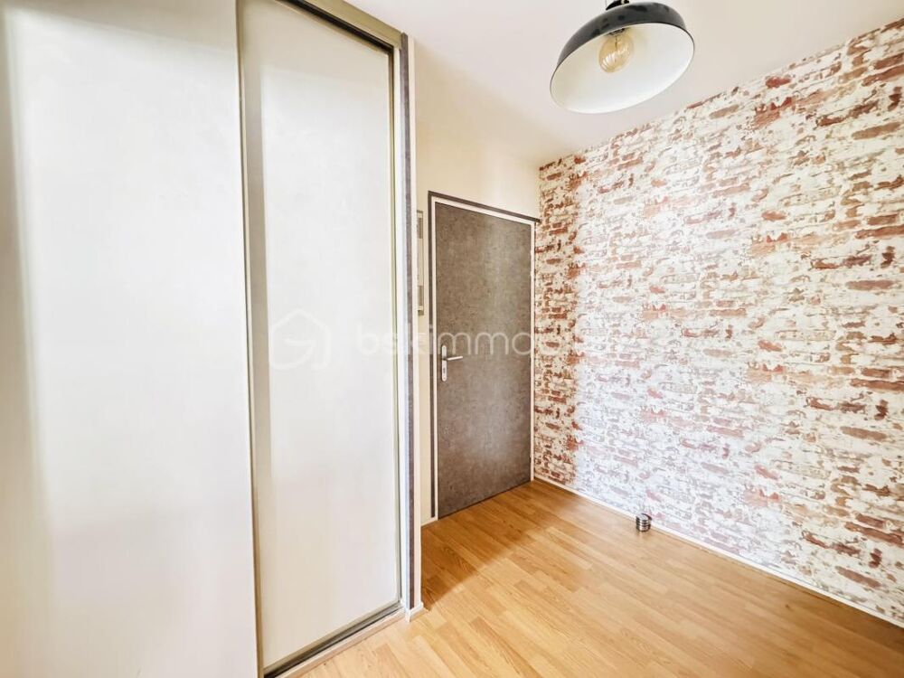 Appartement T3 lumineux avec balcon et garage en résidence sécurisée