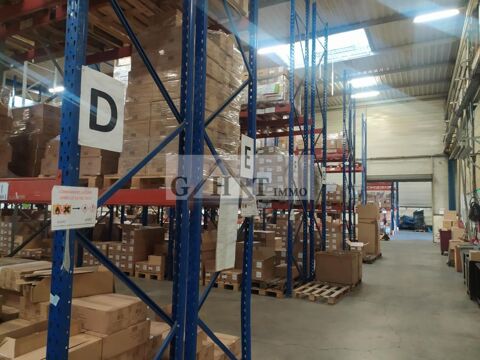 ENTREPOT BUREAUX 3680 M&sup2; A  VENDRE A TORCY 4850000 77200 Torcy