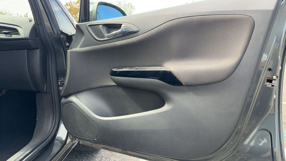 Corsa 1.4 90 Black 2017 occasion 11000 Carcassonne