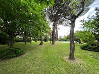  Maison � vendre 9 pi�ces 300 m�