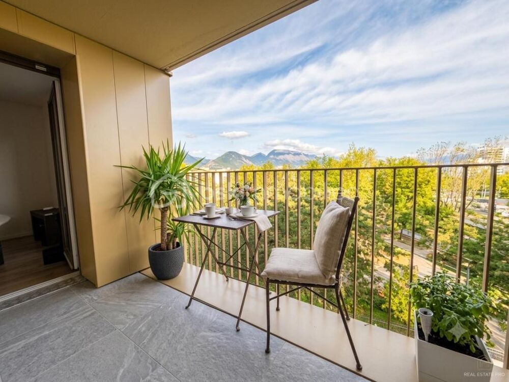 résidence de 2020 jolie t2 avec terrasse