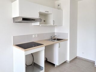  Appartement à louer 2 pièces 38 m²