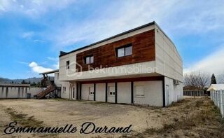  Immeuble � vendre 2 pi�ces 440 m�