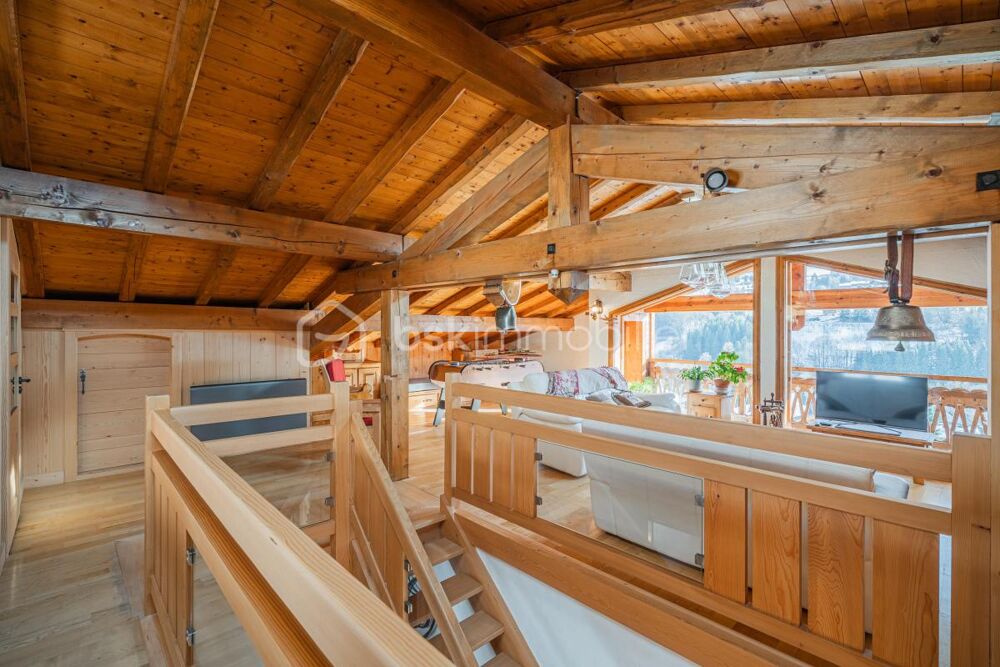 Vente Chalet MEGEVE- CHALET FAMILIAL AU COEUR D'UN HAMEAU HISTORIQUE Megeve