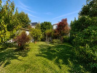 Vente Maison ÉPINAY-SUR-ORGE – SECTEUR LA TERRASSE / CENTRE-VILLE – MAISON DE CHARME AVEC JARDIN ARBORÉ, GARAGE ET COMBLES AMÉNAGÉS Epinay sur orge
