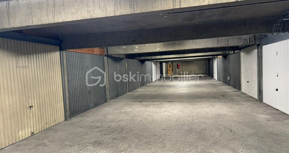 Vente Parking/Garage À Vendre – Garage sécurisé en sous-sol Grenoble