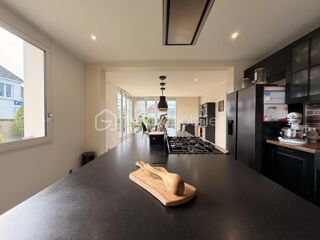  Maison � vendre 7 pi�ces 198 m�