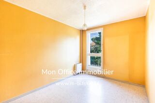  Appartement  vendre 4 pices 80 m