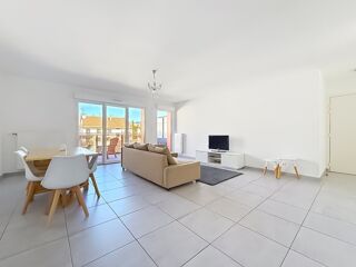  Appartement à louer 4 pièces 90 m²
