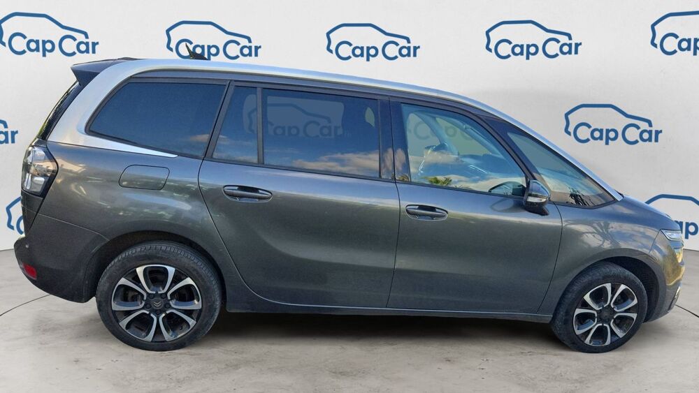 Grand C4 Spacetourer 1.2 PureTech 130 EAT8 Shine 2019 occasion 97228 Sainte Luce