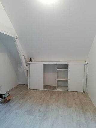  Maison à louer 6 pièces 95 m²
