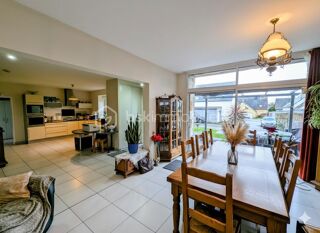 Maison à vendre 8 pièces 163 m²