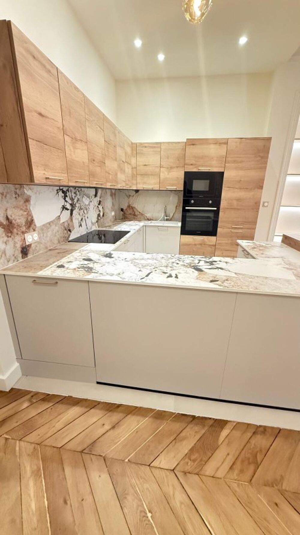 Location Appartement T3 refait à neuf à LYON 2 Lyon 2