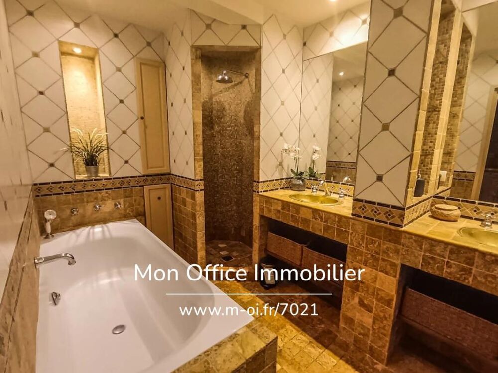 à vendre  Villa Grimaud (83310)