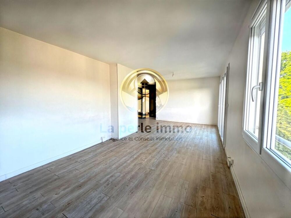 Appartement 3 pièces 65 m² avec double séjour à Gisors 27140