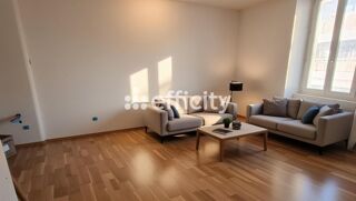  Immeuble à vendre 7 pièces 160 m²