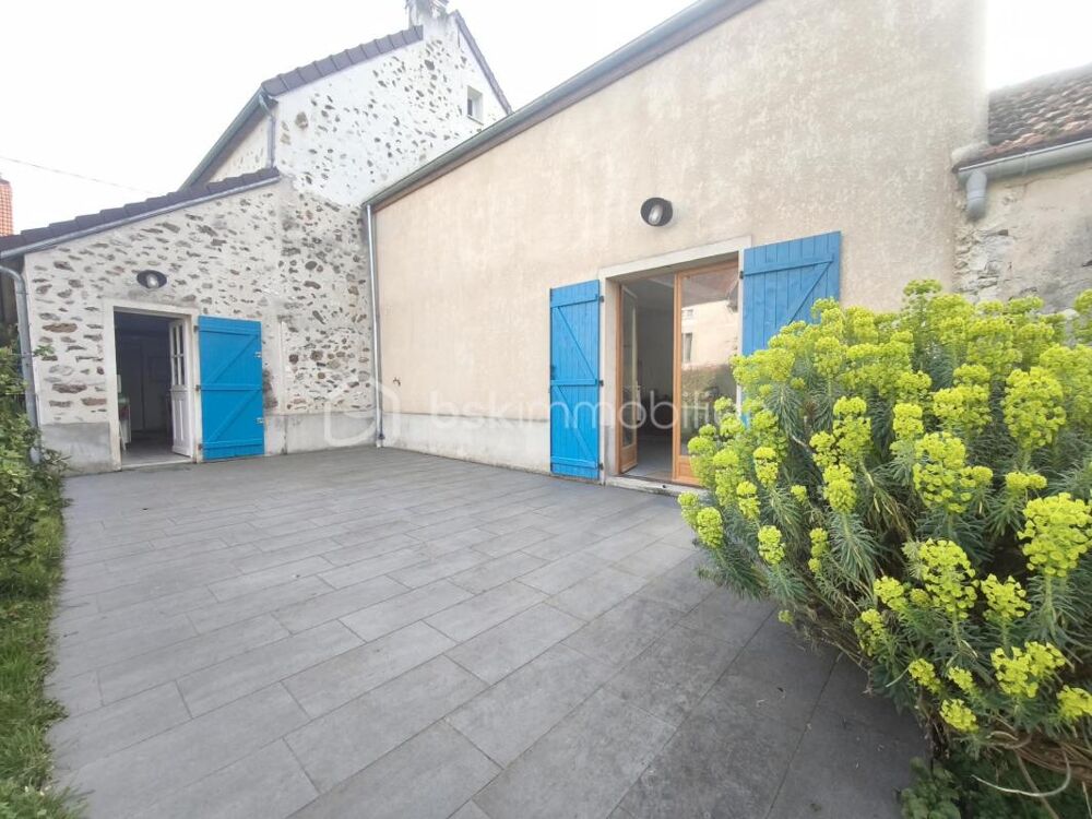 Vente Maison Briarde de 107m² + dépendance de 50 m² Vendrest
