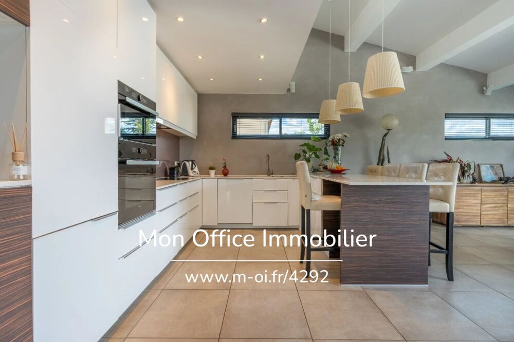 � vendre  Villa Saint-Rapha�l (83700)