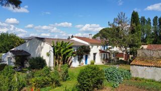  Maison à vendre 12 pièces 318 m²
