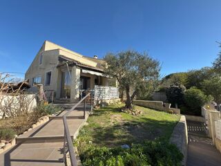  Villa à vendre 6 pièces 137 m²